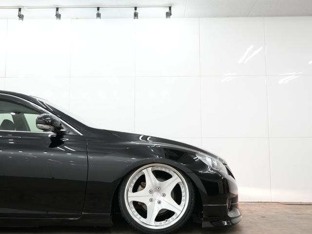 マークＸ ２５０Ｇ　リラックスセレクション・ブラックリミテッド　フロントモデリスタエアロ／車高調／ＴＥＩＮ　フルタップ式／レオンハルトオルデンＣＶ　１９インチＡＷ／社外アーム／キャンバー／ＥＴＣ／パワーシート／バックカメラ／ローダウン／黒内装／木目コンビハンドル（45枚目）