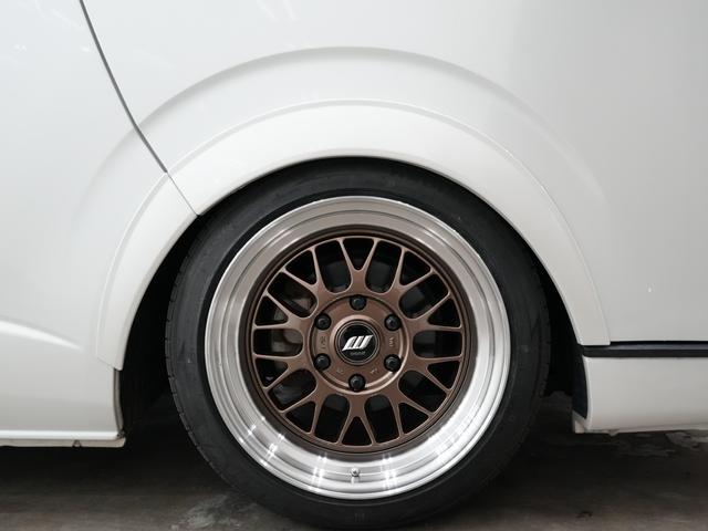 ハイエースバン スーパーＧＬ　ダークプライム　ローダウン／両側電動スライドドア／バッドフェイスボンネット／オーバーフェンダー／ＷＯＲＫ　ＸＴＲＡＰ　Ｍ１ＨＣ１８インチＡＷ／ベッドキット／ドライブレコーダー／ＥＴＣ／Ｂｌｕｅｔｏｏｔｈ／１００Ｖ電源（11枚目）