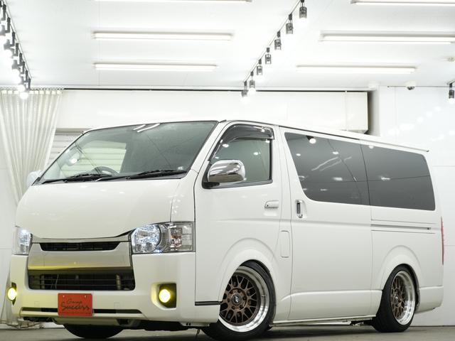 ハイエースバン スーパーＧＬ　ダークプライム　ローダウン／両側電動スライドドア／バッドフェイスボンネット／オーバーフェンダー／ＷＯＲＫ　ＸＴＲＡＰ　Ｍ１ＨＣ１８インチＡＷ／ベッドキット／ドライブレコーダー／ＥＴＣ／Ｂｌｕｅｔｏｏｔｈ／１００Ｖ電源（12枚目）