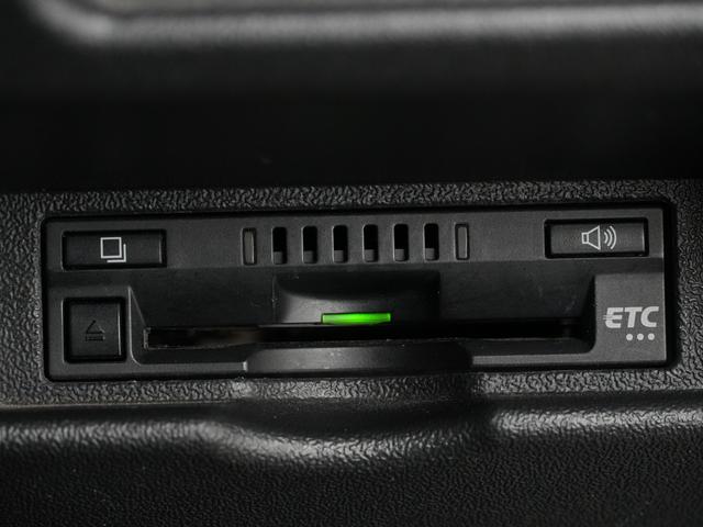 ハイエースバン スーパーＧＬ　ダークプライム　ローダウン／両側電動スライドドア／バッドフェイスボンネット／オーバーフェンダー／ＷＯＲＫ　ＸＴＲＡＰ　Ｍ１ＨＣ１８インチＡＷ／ベッドキット／ドライブレコーダー／ＥＴＣ／Ｂｌｕｅｔｏｏｔｈ／１００Ｖ電源（28枚目）