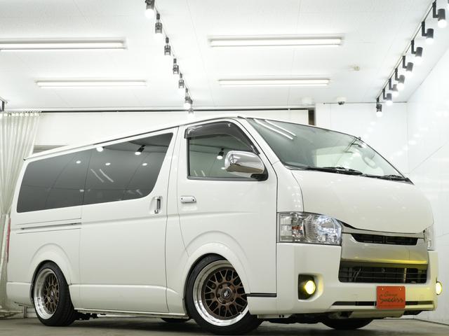 ハイエースバン スーパーＧＬ　ダークプライム　ローダウン／両側電動スライドドア／バッドフェイスボンネット／オーバーフェンダー／ＷＯＲＫ　ＸＴＲＡＰ　Ｍ１ＨＣ１８インチＡＷ／ベッドキット／ドライブレコーダー／ＥＴＣ／Ｂｌｕｅｔｏｏｔｈ／１００Ｖ電源（40枚目）