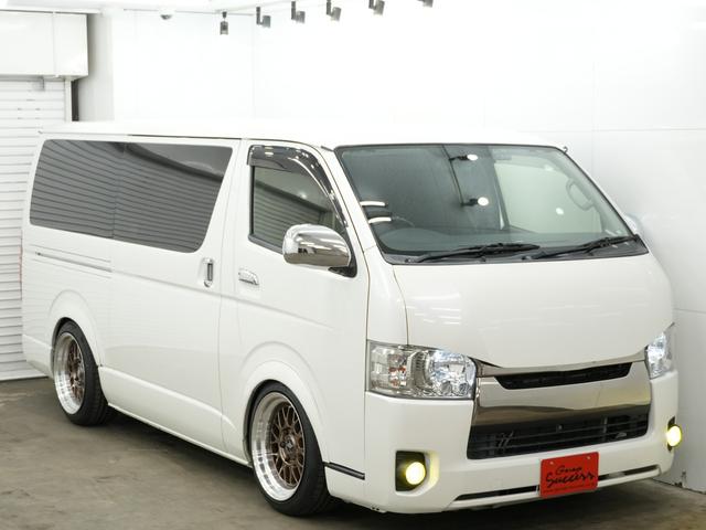 ハイエースバン スーパーＧＬ　ダークプライム　ローダウン／両側電動スライドドア／バッドフェイスボンネット／オーバーフェンダー／ＷＯＲＫ　ＸＴＲＡＰ　Ｍ１ＨＣ１８インチＡＷ／ベッドキット／ドライブレコーダー／ＥＴＣ／Ｂｌｕｅｔｏｏｔｈ／１００Ｖ電源（54枚目）