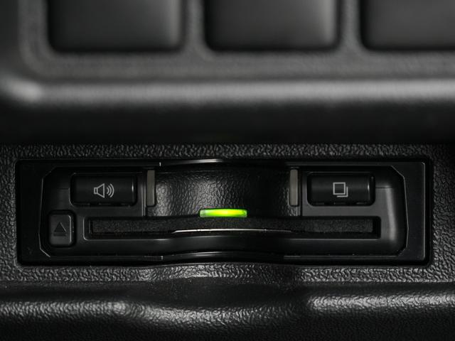 ハイエースバン スーパーGL ダークプライムII ESSEXエアロ/ローダウン/MTS エムテクノSSL6 20インチAW/バッドフェイスボンネット/ALPINE11インチフローティングナビ/ALPINEフリップダウンモニター/Bluetooth(29枚目)