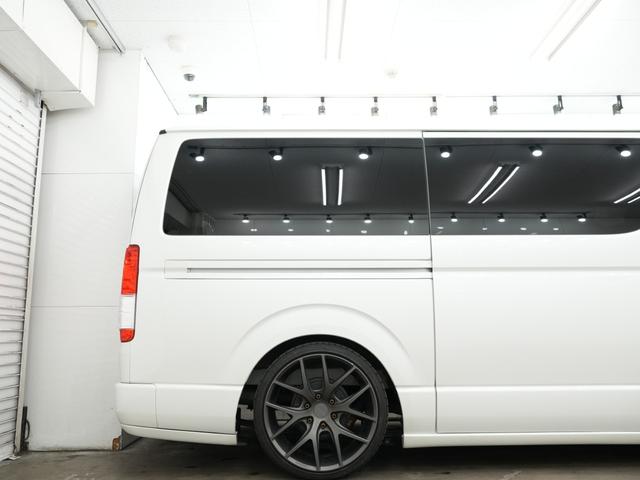 ハイエースバン スーパーGL ダークプライムII ESSEXエアロ/ローダウン/MTS エムテクノSSL6 20インチAW/バッドフェイスボンネット/ALPINE11インチフローティングナビ/ALPINEフリップダウンモニター/Bluetooth(51枚目)
