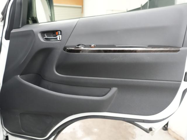 ハイエースバン スーパーGL ダークプライムII ESSEXエアロ/ローダウン/MTS エムテクノSSL6 20インチAW/バッドフェイスボンネット/ALPINE11インチフローティングナビ/ALPINEフリップダウンモニター/Bluetooth(63枚目)