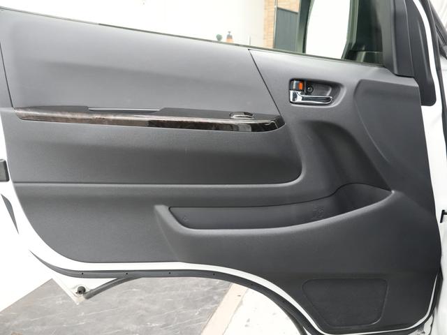 ハイエースバン スーパーGL ダークプライムII ESSEXエアロ/ローダウン/MTS エムテクノSSL6 20インチAW/バッドフェイスボンネット/ALPINE11インチフローティングナビ/ALPINEフリップダウンモニター/Bluetooth(70枚目)