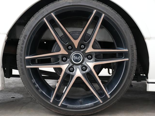 ハイエースバン スーパーGL ダークプライム GR8STYLEエアロ/ローダウン/RACINGTECHNOLOGY BONZO20インチAW/社外ヘッドライトライト/Bluetooth/バックカメラ/ETC/両側電動スライドドア/ベットキット(6枚目)