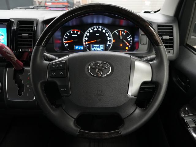 ハイエースバン スーパーGL ダークプライム GR8STYLEエアロ/ローダウン/RACINGTECHNOLOGY BONZO20インチAW/社外ヘッドライトライト/Bluetooth/バックカメラ/ETC/両側電動スライドドア/ベットキット(25枚目)