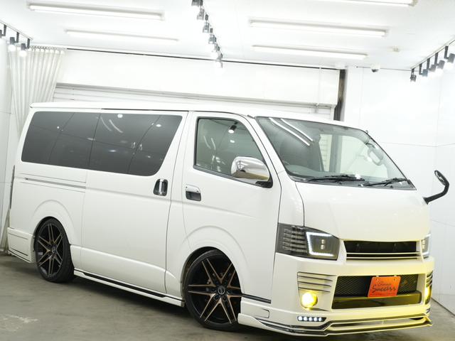 ハイエースバン スーパーGL ダークプライム GR8STYLEエアロ/ローダウン/RACINGTECHNOLOGY BONZO20インチAW/社外ヘッドライトライト/Bluetooth/バックカメラ/ETC/両側電動スライドドア/ベットキット(40枚目)