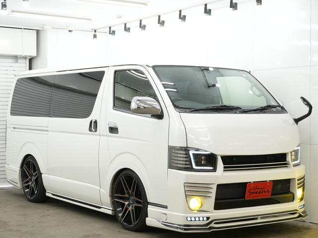 ハイエースバン スーパーGL ダークプライム GR8STYLEエアロ/ローダウン/RACINGTECHNOLOGY BONZO20インチAW/社外ヘッドライトライト/Bluetooth/バックカメラ/ETC/両側電動スライドドア/ベットキット(50枚目)