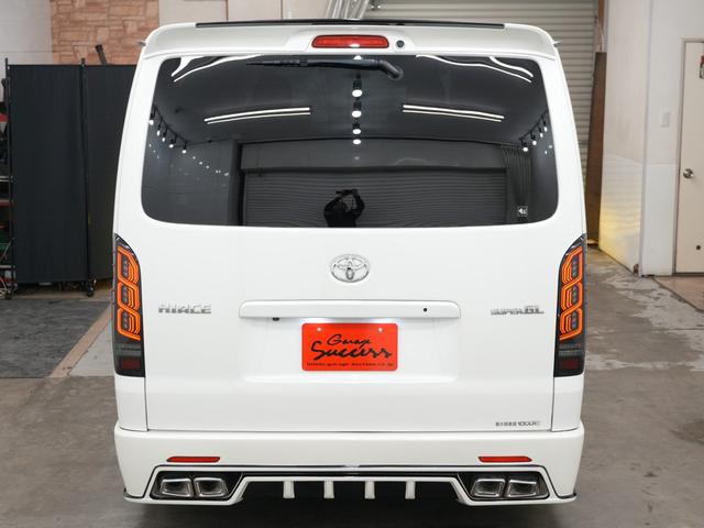 ハイエースバン スーパーGL ダークプライム GR8STYLEエアロ/ローダウン/RACINGTECHNOLOGY BONZO20インチAW/社外ヘッドライトライト/Bluetooth/バックカメラ/ETC/両側電動スライドドア/ベットキット(57枚目)