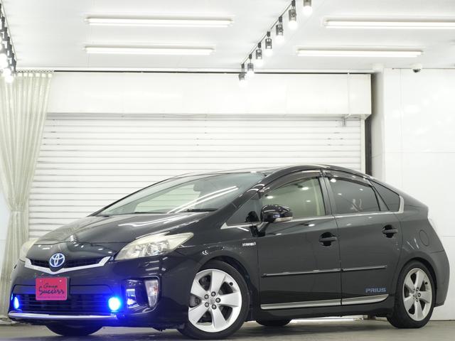 プリウス Gツーリングセレクションレザーパッケージ ツーリングホイール17インチ/Bluetoothオーディオ/ブルーフォグランプ/プッシュスタート/パワーシート/レザーシート/ETC/Bluetooth/バックカメラ/ダウンサス/モデリスタドアメッキ(15枚目)