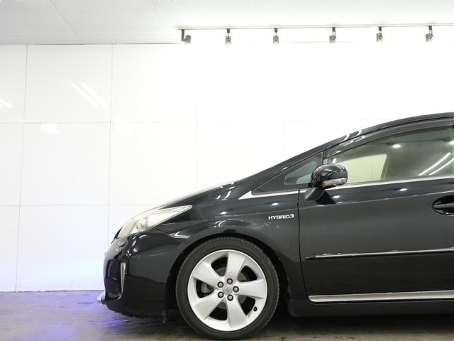 プリウス Gツーリングセレクションレザーパッケージ ツーリングホイール17インチ/Bluetoothオーディオ/ブルーフォグランプ/プッシュスタート/パワーシート/レザーシート/ETC/Bluetooth/バックカメラ/ダウンサス/モデリスタドアメッキ(22枚目)