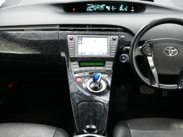 プリウス Gツーリングセレクションレザーパッケージ ツーリングホイール17インチ/Bluetoothオーディオ/ブルーフォグランプ/プッシュスタート/パワーシート/レザーシート/ETC/Bluetooth/バックカメラ/ダウンサス/モデリスタドアメッキ(24枚目)