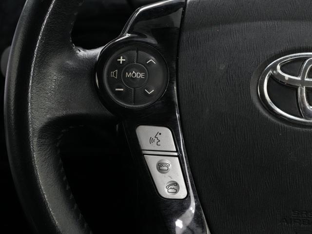 プリウス Gツーリングセレクションレザーパッケージ ツーリングホイール17インチ/Bluetoothオーディオ/ブルーフォグランプ/プッシュスタート/パワーシート/レザーシート/ETC/Bluetooth/バックカメラ/ダウンサス/モデリスタドアメッキ(28枚目)