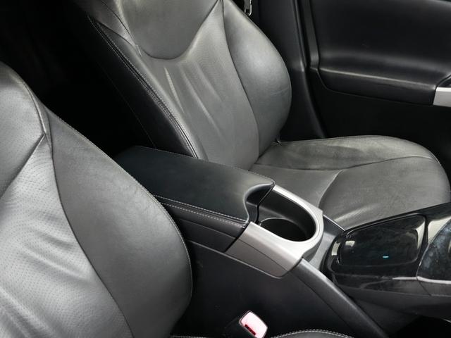 プリウス Gツーリングセレクションレザーパッケージ ツーリングホイール17インチ/Bluetoothオーディオ/ブルーフォグランプ/プッシュスタート/パワーシート/レザーシート/ETC/Bluetooth/バックカメラ/ダウンサス/モデリスタドアメッキ(37枚目)