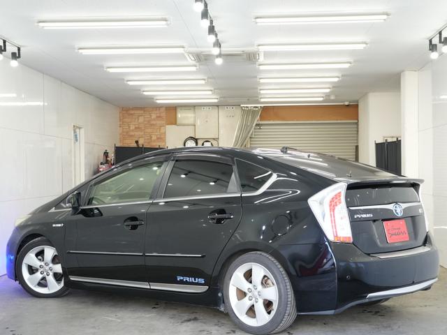 プリウス Gツーリングセレクションレザーパッケージ ツーリングホイール17インチ/Bluetoothオーディオ/ブルーフォグランプ/プッシュスタート/パワーシート/レザーシート/ETC/Bluetooth/バックカメラ/ダウンサス/モデリスタドアメッキ(45枚目)