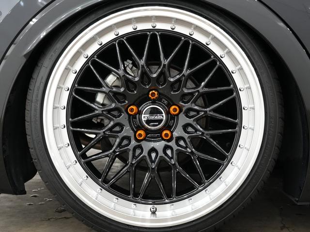 プリウス Z ワンオーナー/AME シュタイナーFTX20インチAW/フルタップ車高調/ローダウン//ETC2.0/AC100V/パワーバックドア/パノラミックビューモニター/Bluetooth/ローダウン(7枚目)