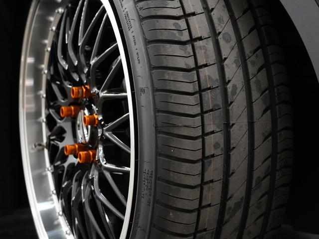 プリウス Z ワンオーナー/AME シュタイナーFTX20インチAW/フルタップ車高調/ローダウン//ETC2.0/AC100V/パワーバックドア/パノラミックビューモニター/Bluetooth/ローダウン(8枚目)