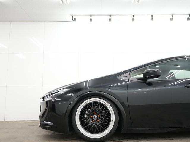 プリウス Z ワンオーナー/AME シュタイナーFTX20インチAW/フルタップ車高調/ローダウン//ETC2.0/AC100V/パワーバックドア/パノラミックビューモニター/Bluetooth/ローダウン(20枚目)