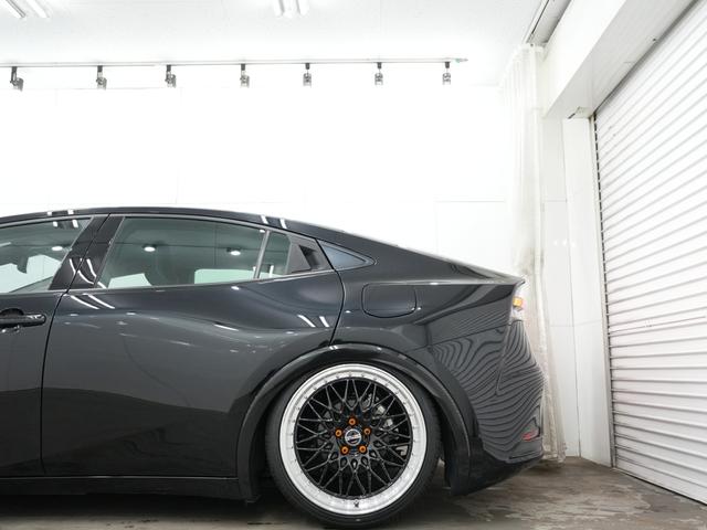 プリウス Z ワンオーナー/AME シュタイナーFTX20インチAW/フルタップ車高調/ローダウン//ETC2.0/AC100V/パワーバックドア/パノラミックビューモニター/Bluetooth/ローダウン(21枚目)