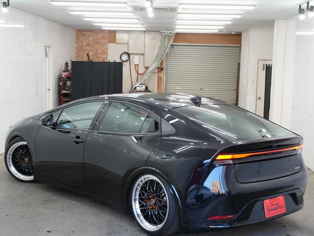 プリウス Z ワンオーナー/AME シュタイナーFTX20インチAW/フルタップ車高調/ローダウン//ETC2.0/AC100V/パワーバックドア/パノラミックビューモニター/Bluetooth/ローダウン(46枚目)