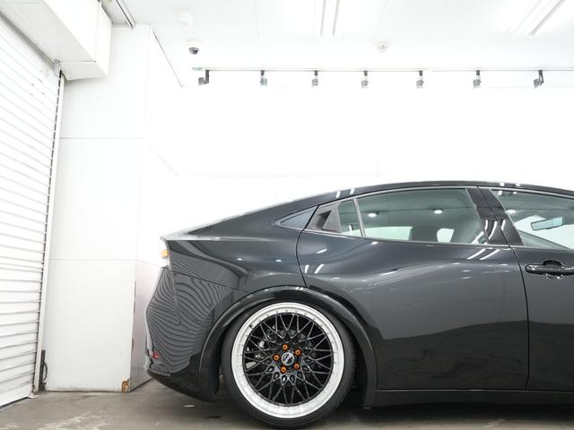 プリウス Z ワンオーナー/AME シュタイナーFTX20インチAW/フルタップ車高調/ローダウン//ETC2.0/AC100V/パワーバックドア/パノラミックビューモニター/Bluetooth/ローダウン(48枚目)