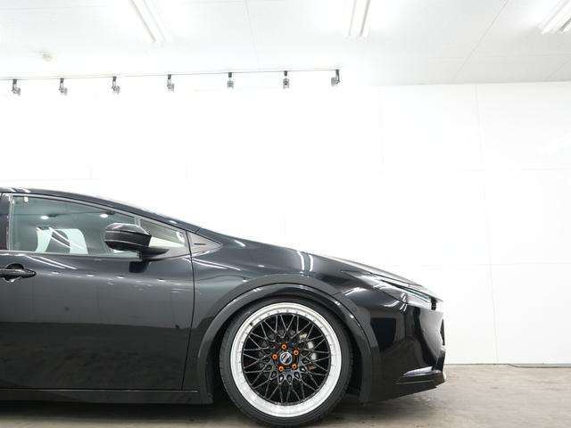 プリウス Z ワンオーナー/AME シュタイナーFTX20インチAW/フルタップ車高調/ローダウン//ETC2.0/AC100V/パワーバックドア/パノラミックビューモニター/Bluetooth/ローダウン(49枚目)