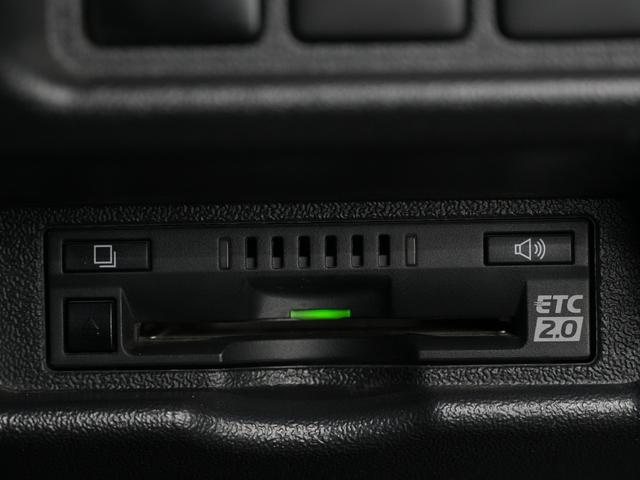 ハイエースバン スーパーＧＬ　ダークプライムＩＩ　モデリスタエアロ／バッドフェイスボンネット／ＷＯＲＫ　ＸＴＲＡＰ　Ｍ１ＨＣ１８インチＡＷ／ローダウン／バックカメラ／パノラミックビューモニター／両側電動スライドドア／ＥＴＣ／Ｂｌｕｅｔｏｏｔｈ（31枚目）