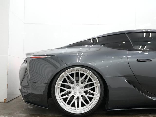 LC LC500 LEMSエアロ(F/S/R)/TRDミラーカバー/フロントリフター/BC FORGED HCA386 22AW/ワンオフ車高調/USグリル/中間ストレート/カーボンルーフ/Mark Levinson(8枚目)