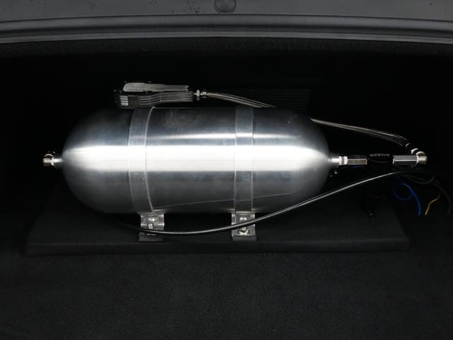 LC LC500 LEMSエアロ(F/S/R)/TRDミラーカバー/フロントリフター/BC FORGED HCA386 22AW/ワンオフ車高調/USグリル/中間ストレート/カーボンルーフ/Mark Levinson(10枚目)