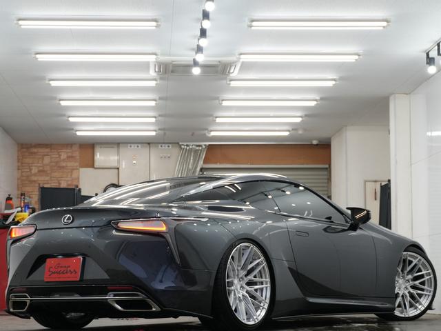 LC LC500 LEMSエアロ(F/S/R)/TRDミラーカバー/フロントリフター/BC FORGED HCA386 22AW/ワンオフ車高調/USグリル/中間ストレート/カーボンルーフ/Mark Levinson(19枚目)