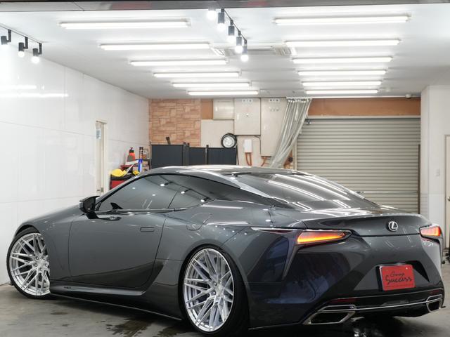 LC LC500 LEMSエアロ(F/S/R)/TRDミラーカバー/フロントリフター/BC FORGED HCA386 22AW/ワンオフ車高調/USグリル/中間ストレート/カーボンルーフ/Mark Levinson(45枚目)
