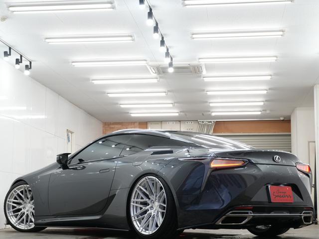 LC LC500 LEMSエアロ(F/S/R)/TRDミラーカバー/フロントリフター/BC FORGED HCA386 22AW/ワンオフ車高調/USグリル/中間ストレート/カーボンルーフ/Mark Levinson(46枚目)