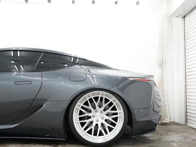 LC LC500 LEMSエアロ(F/S/R)/TRDミラーカバー/フロントリフター/BC FORGED HCA386 22AW/ワンオフ車高調/USグリル/中間ストレート/カーボンルーフ/Mark Levinson(49枚目)