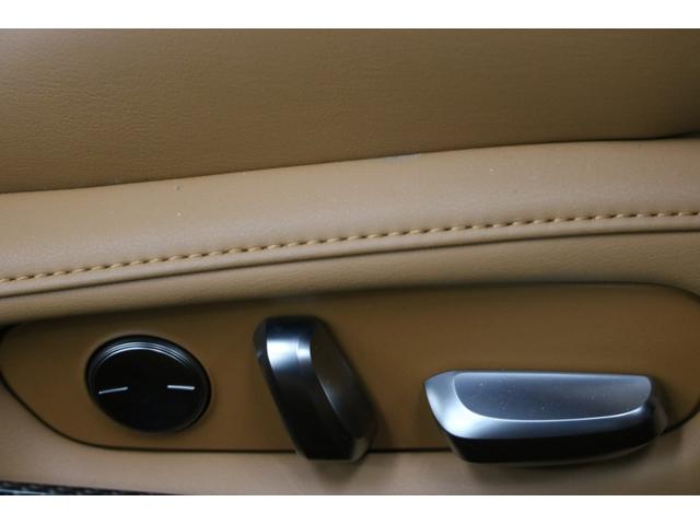 LC LC500 LEMSエアロ(F/S/R)/TRDミラーカバー/フロントリフター/BC FORGED HCA386 22AW/ワンオフ車高調/USグリル/中間ストレート/カーボンルーフ/Mark Levinson(69枚目)