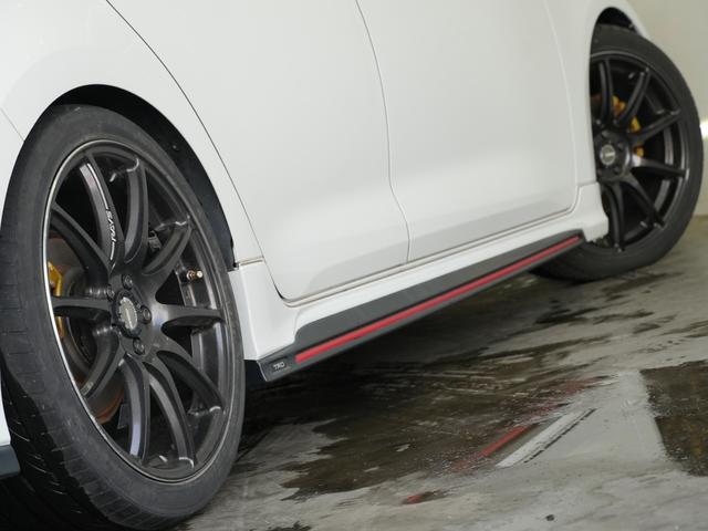 カローラスポーツ Ｇ　Ｚ　ＴＲＤフルエアロ／ＢＬＩＴＺ車高調／ＲＡＹＳ１８インチＡＷ／／ＴＯＭ’Ｓリアルーフスポイラー／バックカメラ／ＥＴＣ／Ｂｌｕｅｔｏｏｔｈ／フルセグ／パドルシフト／ハーフレザーシート／シートヒーター（10枚目）