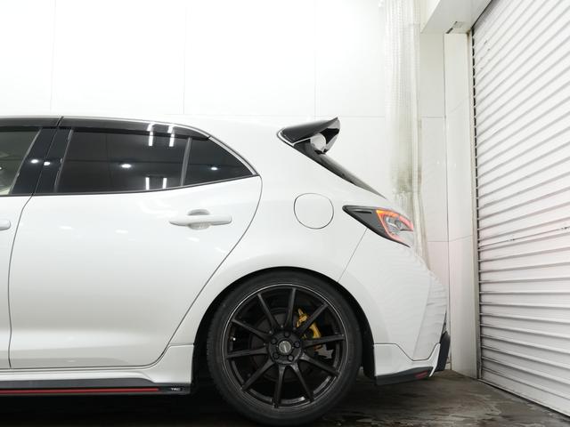 カローラスポーツ Ｇ　Ｚ　ＴＲＤフルエアロ／ＢＬＩＴＺ車高調／ＲＡＹＳ１８インチＡＷ／／ＴＯＭ’Ｓリアルーフスポイラー／バックカメラ／ＥＴＣ／Ｂｌｕｅｔｏｏｔｈ／フルセグ／パドルシフト／ハーフレザーシート／シートヒーター（21枚目）