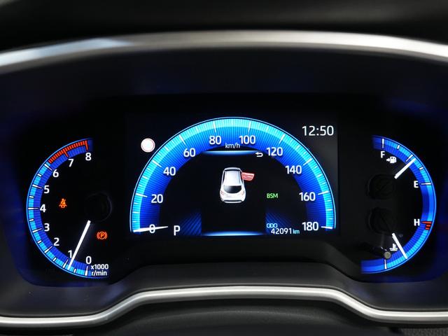 カローラスポーツ Ｇ　Ｚ　ＴＲＤフルエアロ／ＢＬＩＴＺ車高調／ＲＡＹＳ１８インチＡＷ／／ＴＯＭ’Ｓリアルーフスポイラー／バックカメラ／ＥＴＣ／Ｂｌｕｅｔｏｏｔｈ／フルセグ／パドルシフト／ハーフレザーシート／シートヒーター（23枚目）