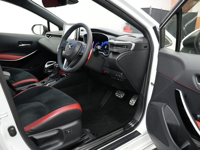 カローラスポーツ Ｇ　Ｚ　ＴＲＤフルエアロ／ＢＬＩＴＺ車高調／ＲＡＹＳ１８インチＡＷ／／ＴＯＭ’Ｓリアルーフスポイラー／バックカメラ／ＥＴＣ／Ｂｌｕｅｔｏｏｔｈ／フルセグ／パドルシフト／ハーフレザーシート／シートヒーター（61枚目）