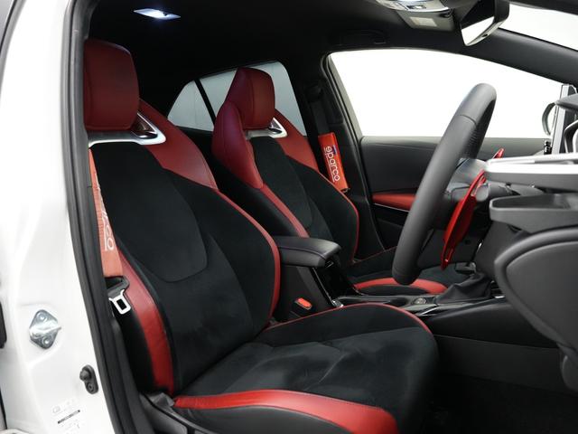 カローラスポーツ Ｇ　Ｚ　ＴＲＤフルエアロ／ＢＬＩＴＺ車高調／ＲＡＹＳ１８インチＡＷ／／ＴＯＭ’Ｓリアルーフスポイラー／バックカメラ／ＥＴＣ／Ｂｌｕｅｔｏｏｔｈ／フルセグ／パドルシフト／ハーフレザーシート／シートヒーター（63枚目）