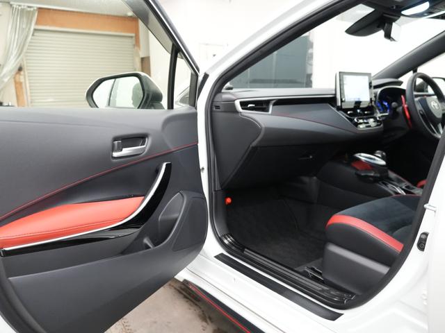 カローラスポーツ Ｇ　Ｚ　ＴＲＤフルエアロ／ＢＬＩＴＺ車高調／ＲＡＹＳ１８インチＡＷ／／ＴＯＭ’Ｓリアルーフスポイラー／バックカメラ／ＥＴＣ／Ｂｌｕｅｔｏｏｔｈ／フルセグ／パドルシフト／ハーフレザーシート／シートヒーター（69枚目）