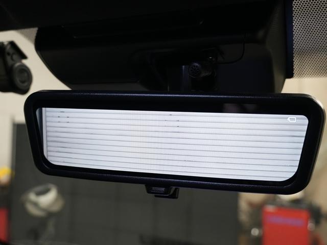 ハイエースバン スーパーGL ダークプライムII ローダウン/バッドフェイスボンネット/シートカバー/ 16インチAW/LEDテールレンズ/ベッドキット/フリップダウンモニター/Bluetooth/バックカメラ(13枚目)