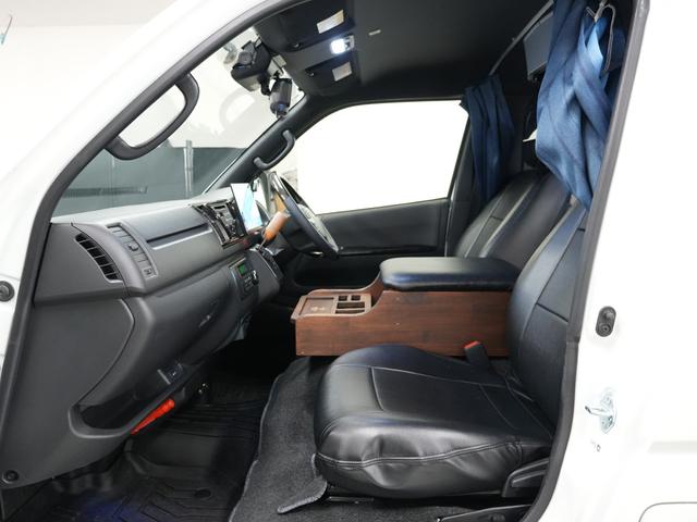 ハイエースバン スーパーGL ダークプライムII ローダウン/バッドフェイスボンネット/シートカバー/ 16インチAW/LEDテールレンズ/ベッドキット/フリップダウンモニター/Bluetooth/バックカメラ(73枚目)