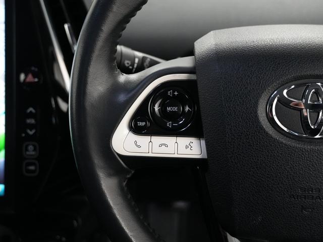 �X�e�A�����O�X�C�b�`�t���I�^�]���ł��n���h�������𗣂����ɑ���o���܂��B