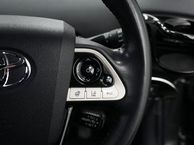 �X�e�A�����O�X�C�b�`�t���I�^�]���ł��n���h�������𗣂����ɑ���o���܂��B