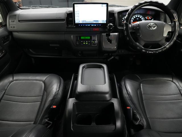 ハイエースバン スーパーＧＬ　ダークプライムＩＩ　ＥＳＳＥＸフロントグリル／ＥＳＳＥＸＴｙｐｅＥＣ１８インチＡＷ／ＡＬＰＩＮＥフローティングナビ１１インチナビ／ＥＴＣ／Ｂｌｕｅｔｏｏｔｈ／フルセグ／バックカメラ／シートカバー／両側電動スライドドア／（6枚目）