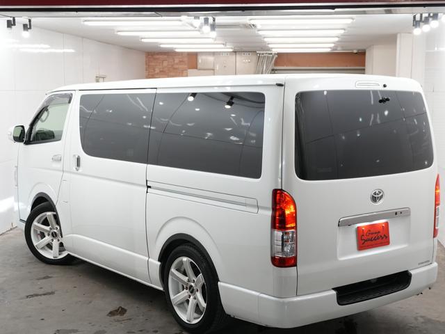 ハイエースバン スーパーＧＬ　ダークプライムＩＩ　ＥＳＳＥＸフロントグリル／ＥＳＳＥＸＴｙｐｅＥＣ１８インチＡＷ／ＡＬＰＩＮＥフローティングナビ１１インチナビ／ＥＴＣ／Ｂｌｕｅｔｏｏｔｈ／フルセグ／バックカメラ／シートカバー／両側電動スライドドア／（46枚目）