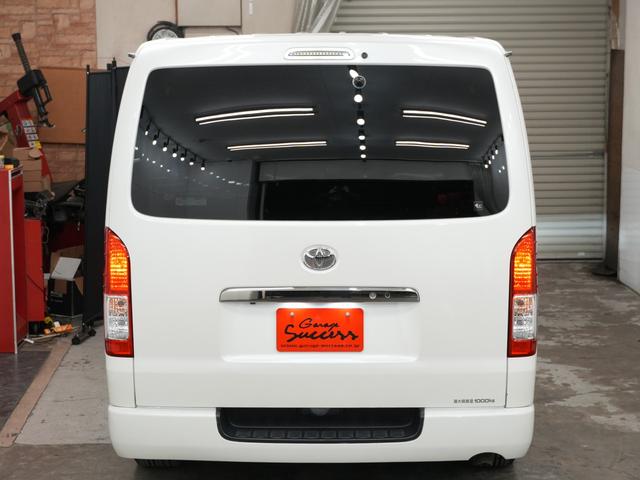 ハイエースバン スーパーＧＬ　ダークプライムＩＩ　ＥＳＳＥＸフロントグリル／ＥＳＳＥＸＴｙｐｅＥＣ１８インチＡＷ／ＡＬＰＩＮＥフローティングナビ１１インチナビ／ＥＴＣ／Ｂｌｕｅｔｏｏｔｈ／フルセグ／バックカメラ／シートカバー／両側電動スライドドア／（57枚目）