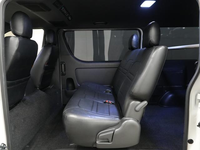 ハイエースバン スーパーＧＬ　ダークプライムＩＩ　ＥＳＳＥＸフロントグリル／ＥＳＳＥＸＴｙｐｅＥＣ１８インチＡＷ／ＡＬＰＩＮＥフローティングナビ１１インチナビ／ＥＴＣ／Ｂｌｕｅｔｏｏｔｈ／フルセグ／バックカメラ／シートカバー／両側電動スライドドア／（75枚目）